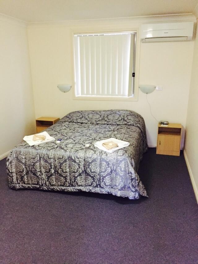 Yetholme Motel Buitenkant foto